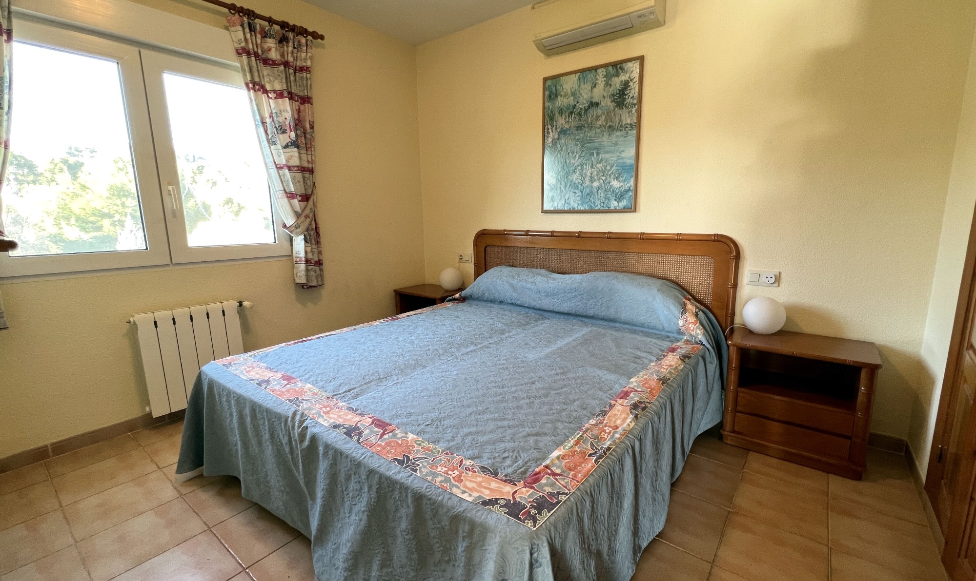  Chalet en venta directa con Plusvillas – C4103* – Villa con 6 dormitorios y 4 baños en Benissa Costa, (Costa Blanca), zona San Jaime 