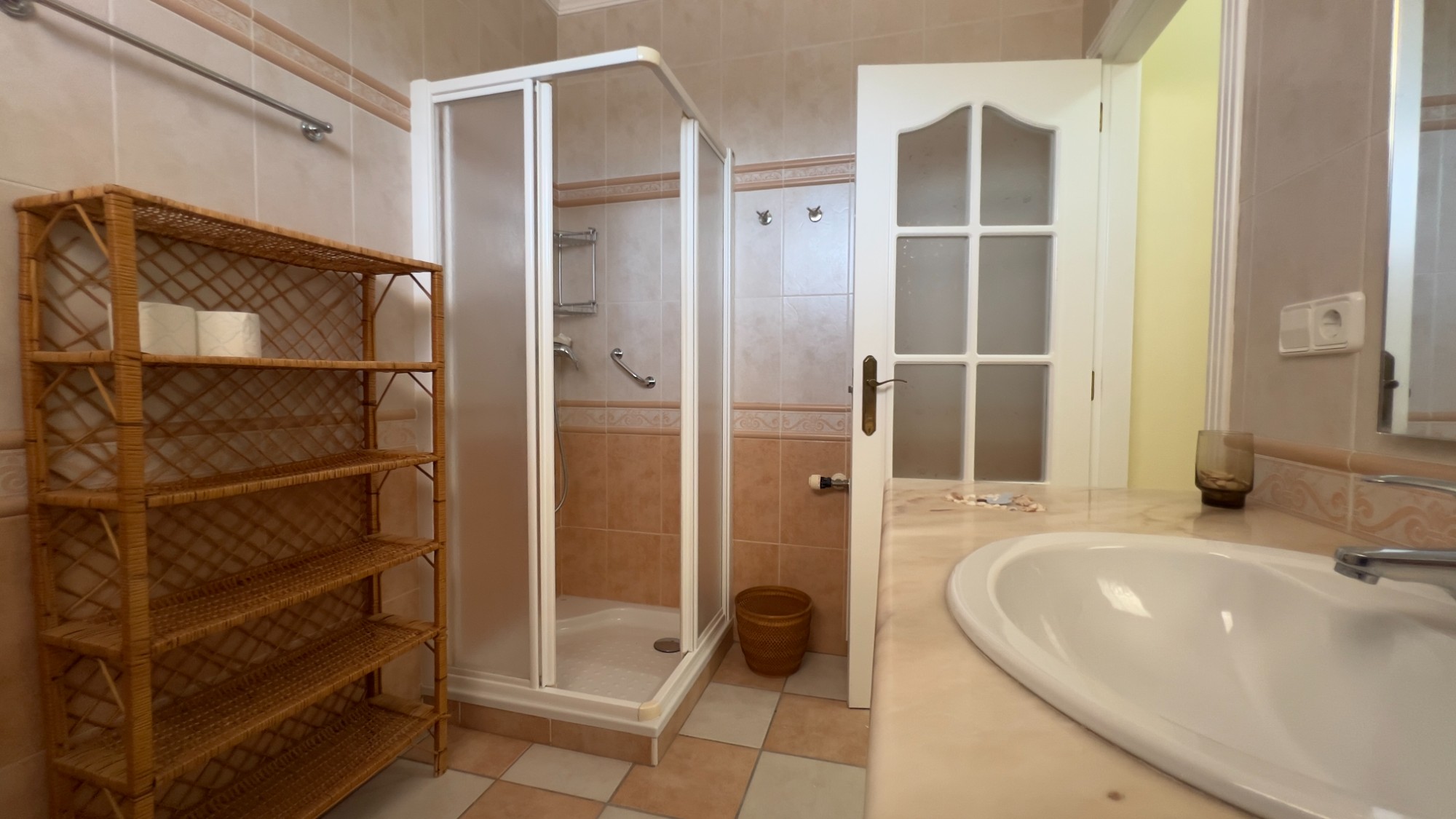  Chalet en venta directa con Plusvillas – C4152* – Villa con 5 dormitorios y 5 baños en Calpe, (Costa Blanca), zona Calpe 