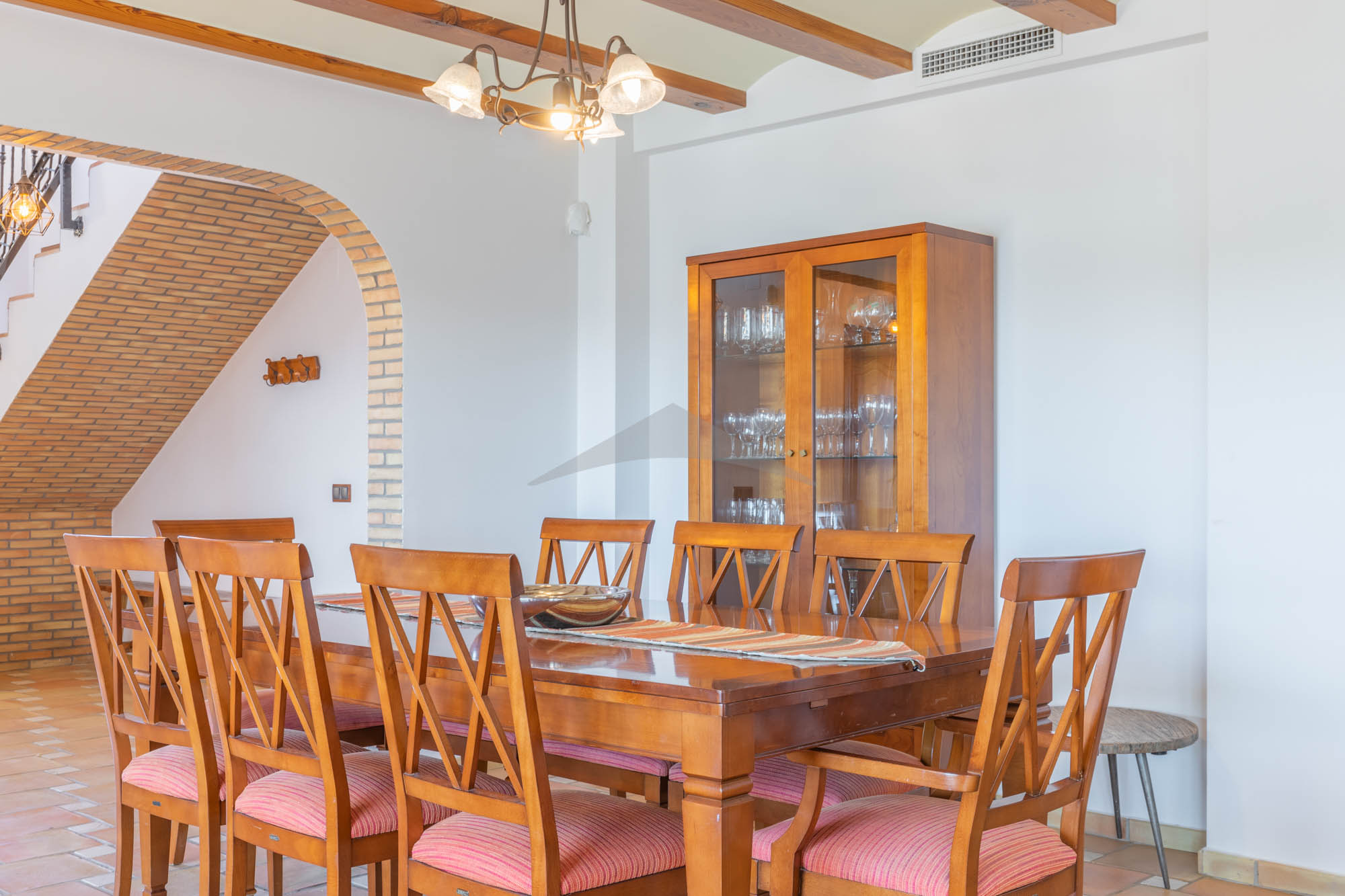  Chalet en venta directa con Plusvillas – C25283* – Villa con 4 dormitorios y 3 baños en Moraira, (Costa Blanca), zona El Portet 