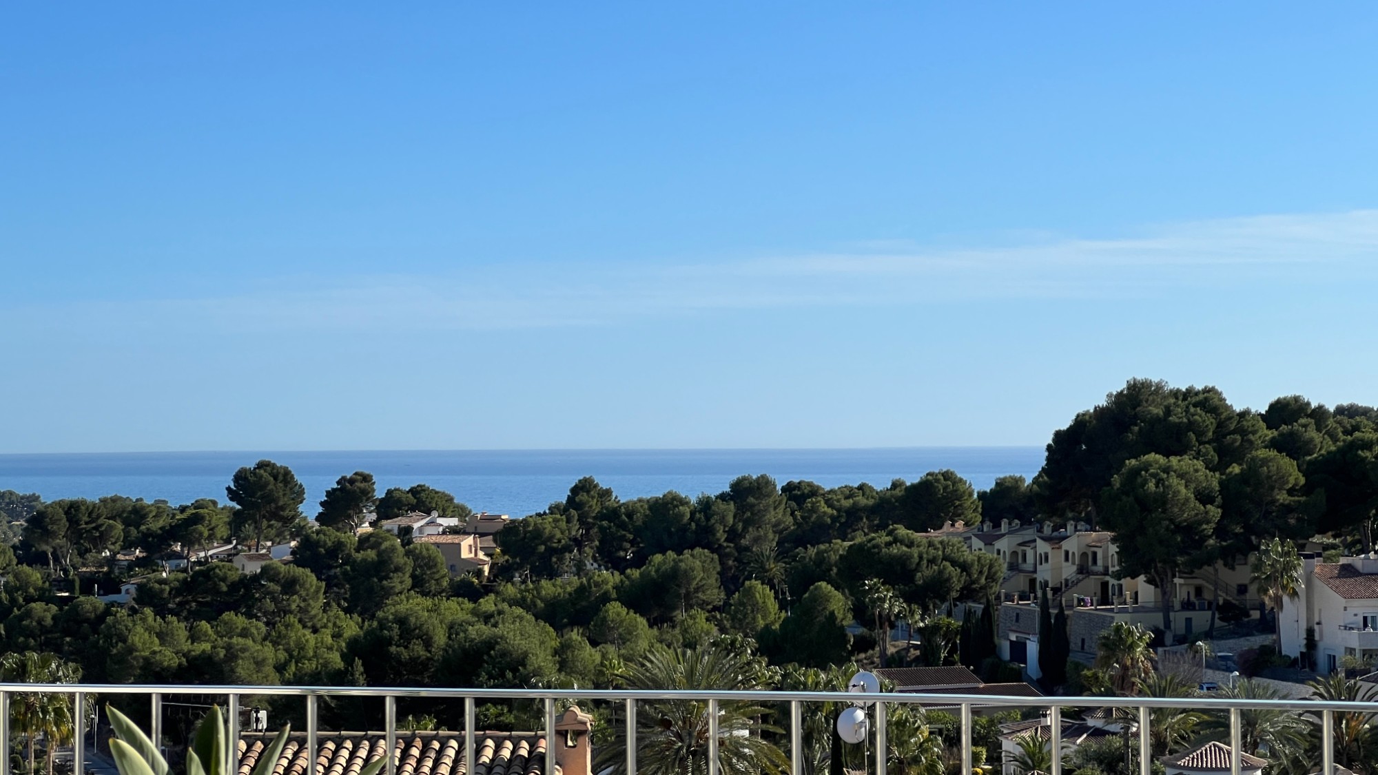  Chalet en venta directa con Plusvillas – C4140* – Villa con 3 dormitorios y 3 baños en Moraira, (Costa Blanca), zona La Sabatera 