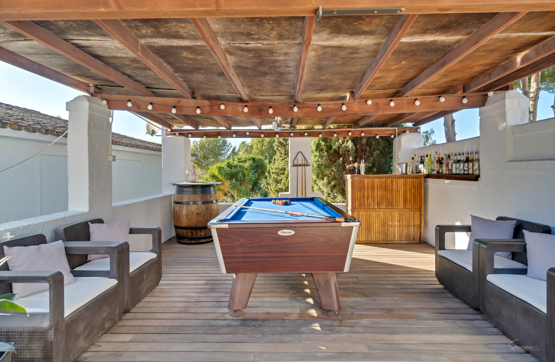  Chalet en venta directa con Plusvillas – C4149* – Villa con 5 dormitorios y 4 baños en Moraira, (Costa Blanca), zona Alcasar 