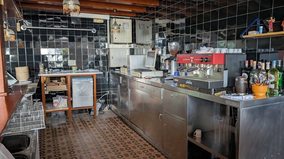  Chalet en venta directa con Plusvillas – C16310* – Villa con  dormitorios y  baños en Calpe / Calp, (Costa Blanca), zona  