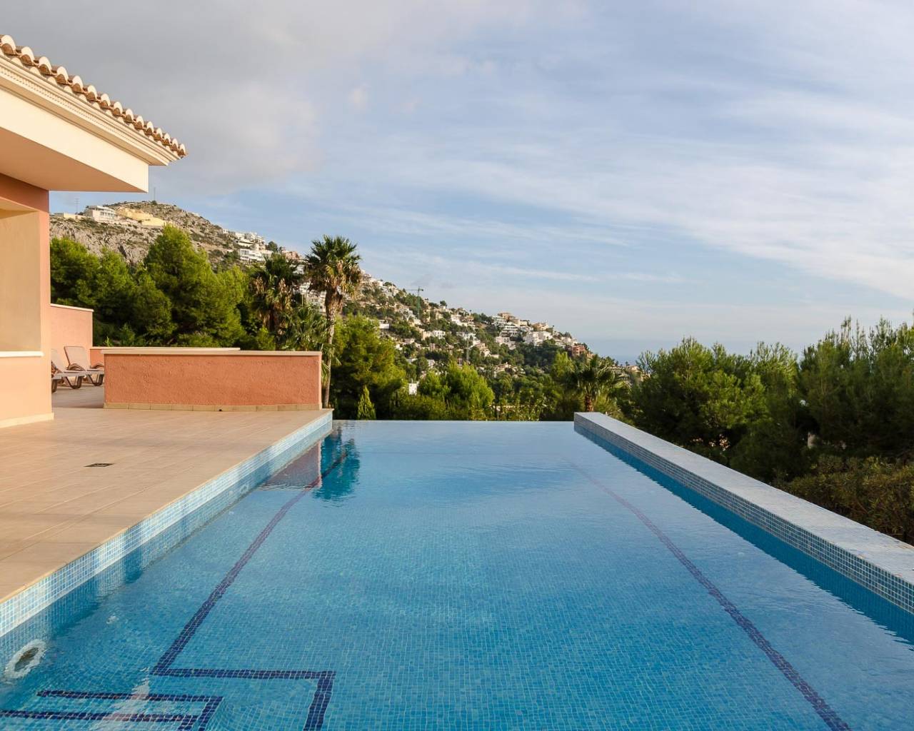  Chalet en venta directa con Plusvillas- C5 - Espectacular Villa de 7 dormitorios en Altea Hills 