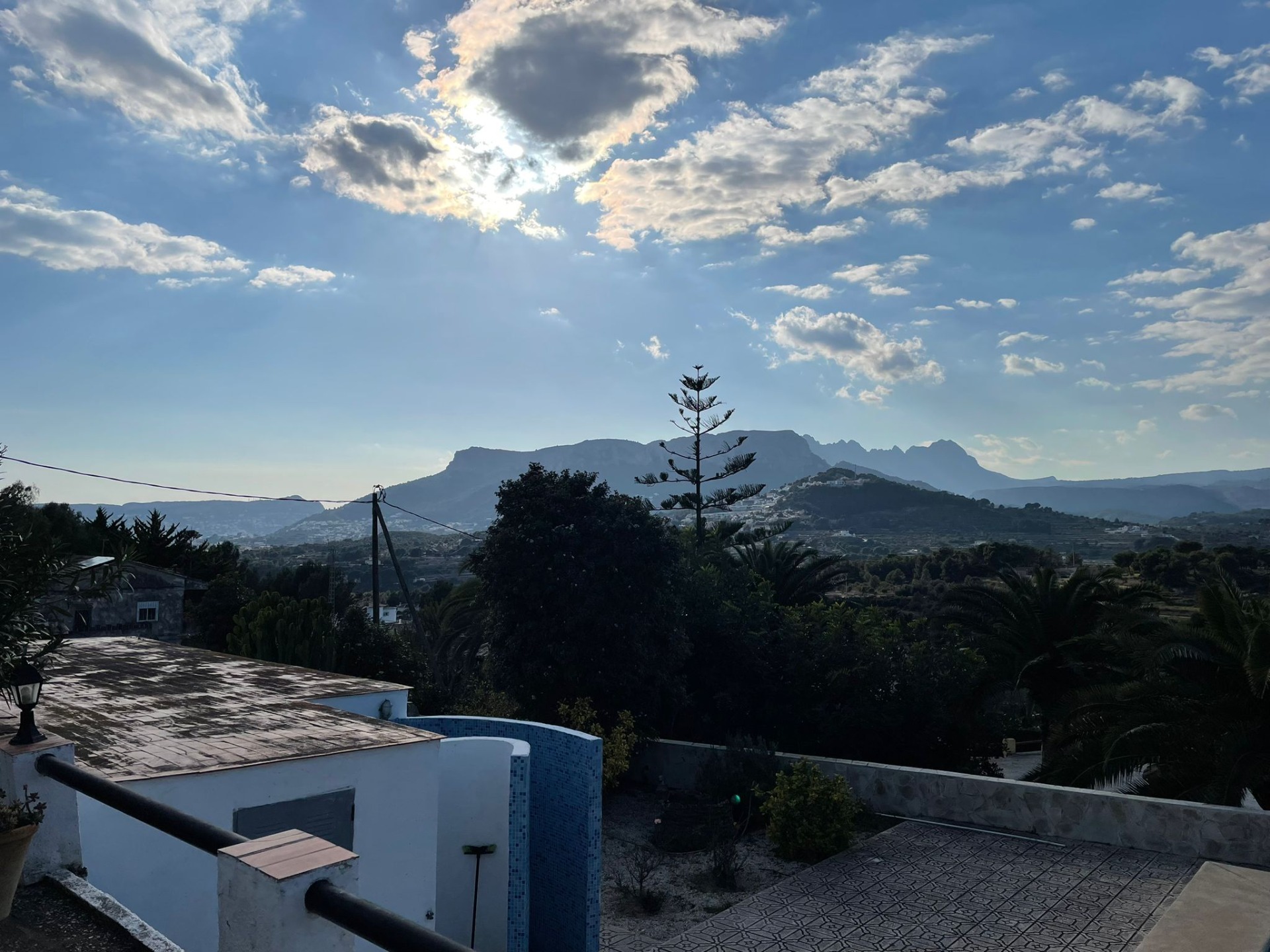  Chalet en venta directa con Plusvillas – C23083* – Villa con 3 dormitorios y 1 baños en Calpe, (Costa Blanca), zona Tosal de cometa 