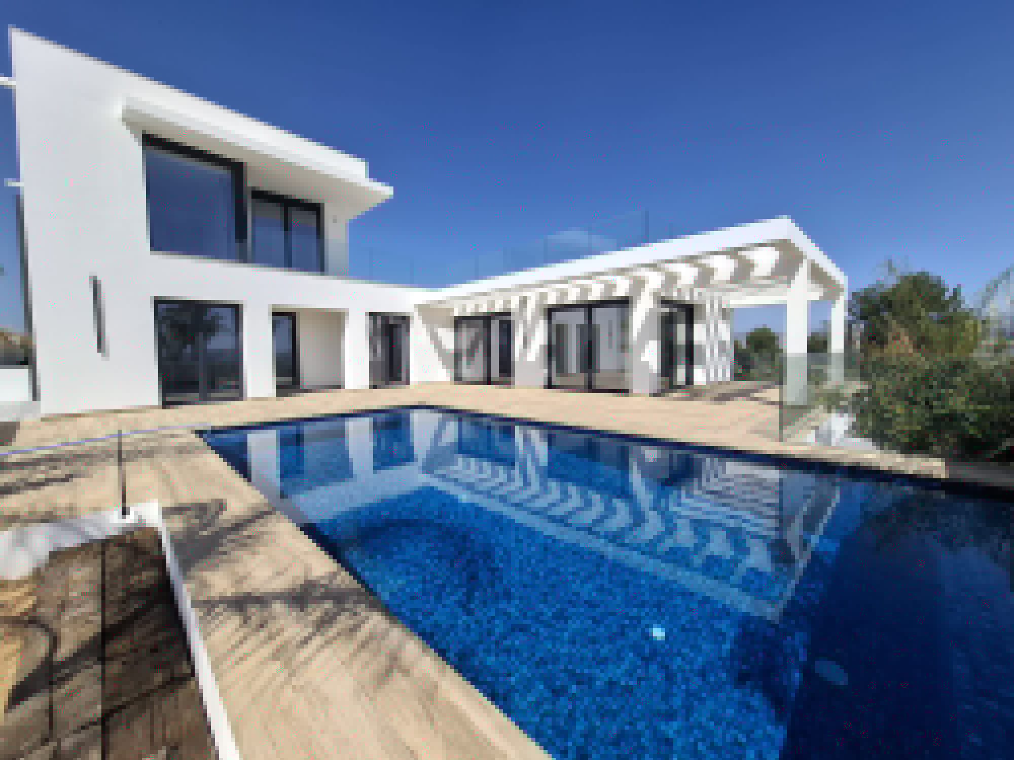  Villa en venta directa con Plusvillas- C47*-Villa de nueva construcción con 4 dormitorios y vistas al mar en Moraira (Costa Blanca) 