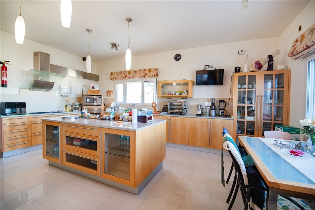  Chalet en venta directa con Plusvillas - C23 - Villa de ensueño de 5 dormitorios con vistas espectaculares al mar, zona Cucarres en Calpe (Costa Blanca) 