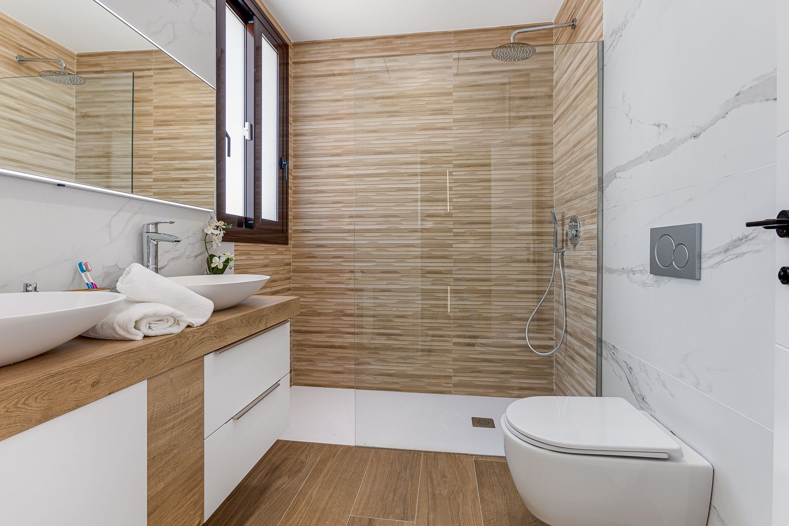  Chalet en venta directa con Plusvillas – C18275* – Villa con 3 dormitorios y 3 baños en Finestrat, (Costa Blanca), zona  