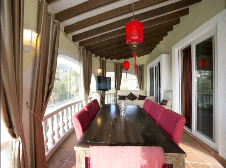  Chalet en venta directa con Plusvillas- C965- Bonita casa reformada con 5 dormitorios con vistas al mar, Calpe, zona Canuta (Costa Blanca) 