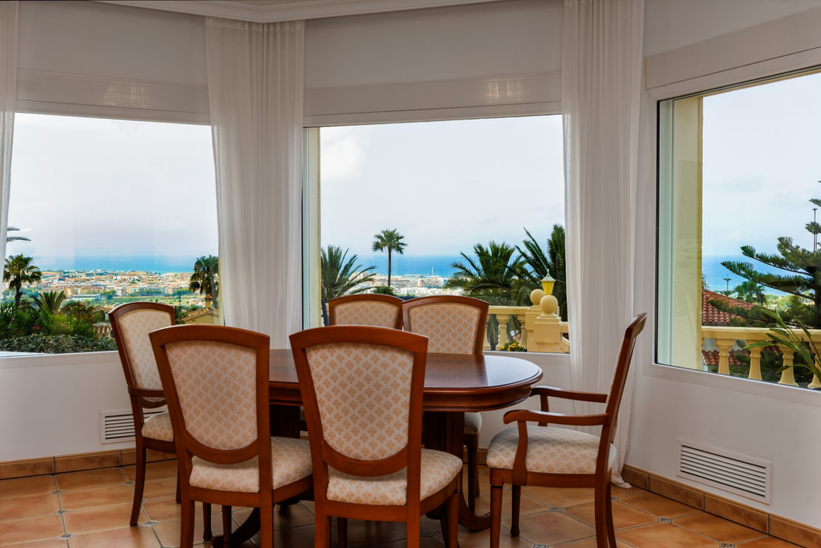  Chalet en venta directa con Plusvillas – C36305* – Villa con 3 dormitorios y 2 baños en Denia, (Costa Blanca), zona Montgo 
