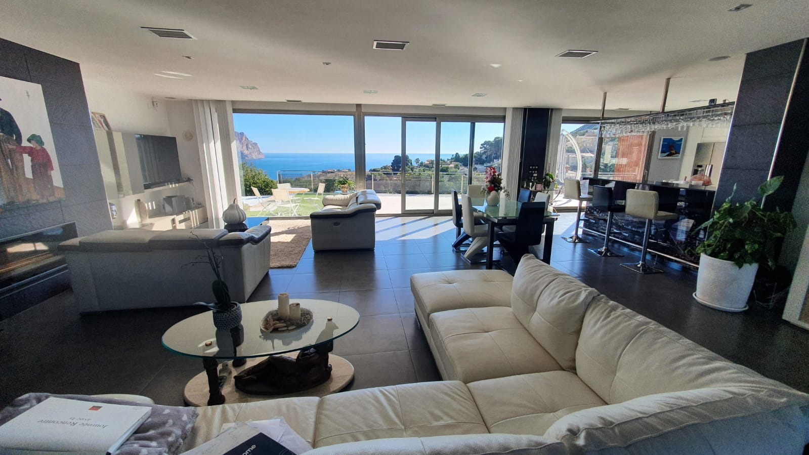  Chalet en venta directa con Plusvillas – C23077* – Villa con 5 dormitorios y 8 baños en Calpe, (Costa Blanca), zona Maryvilla 