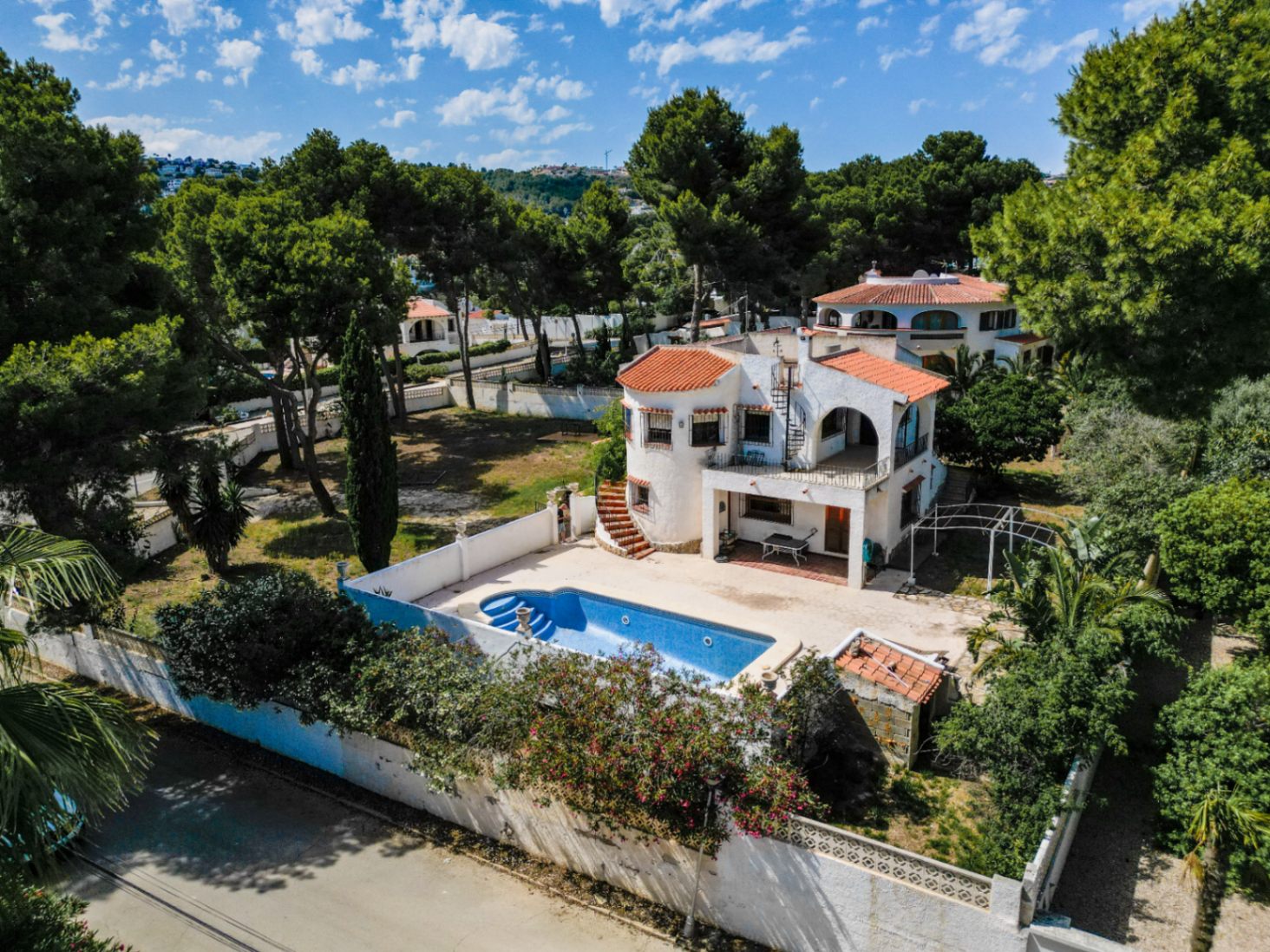  Chalet en venta directa con Plusvillas – C36302* – Villa con 5 dormitorios y 3 baños en Benissa, (Costa Blanca), zona  