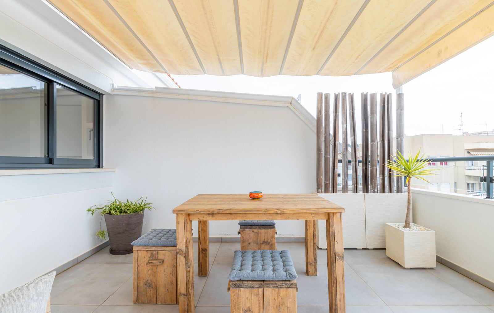  Apartamento en venta directa con Plusvillas – A27029* – Bonito apartamento de 2 dormitorios y 2 baños., (Costa Blanca), zona  