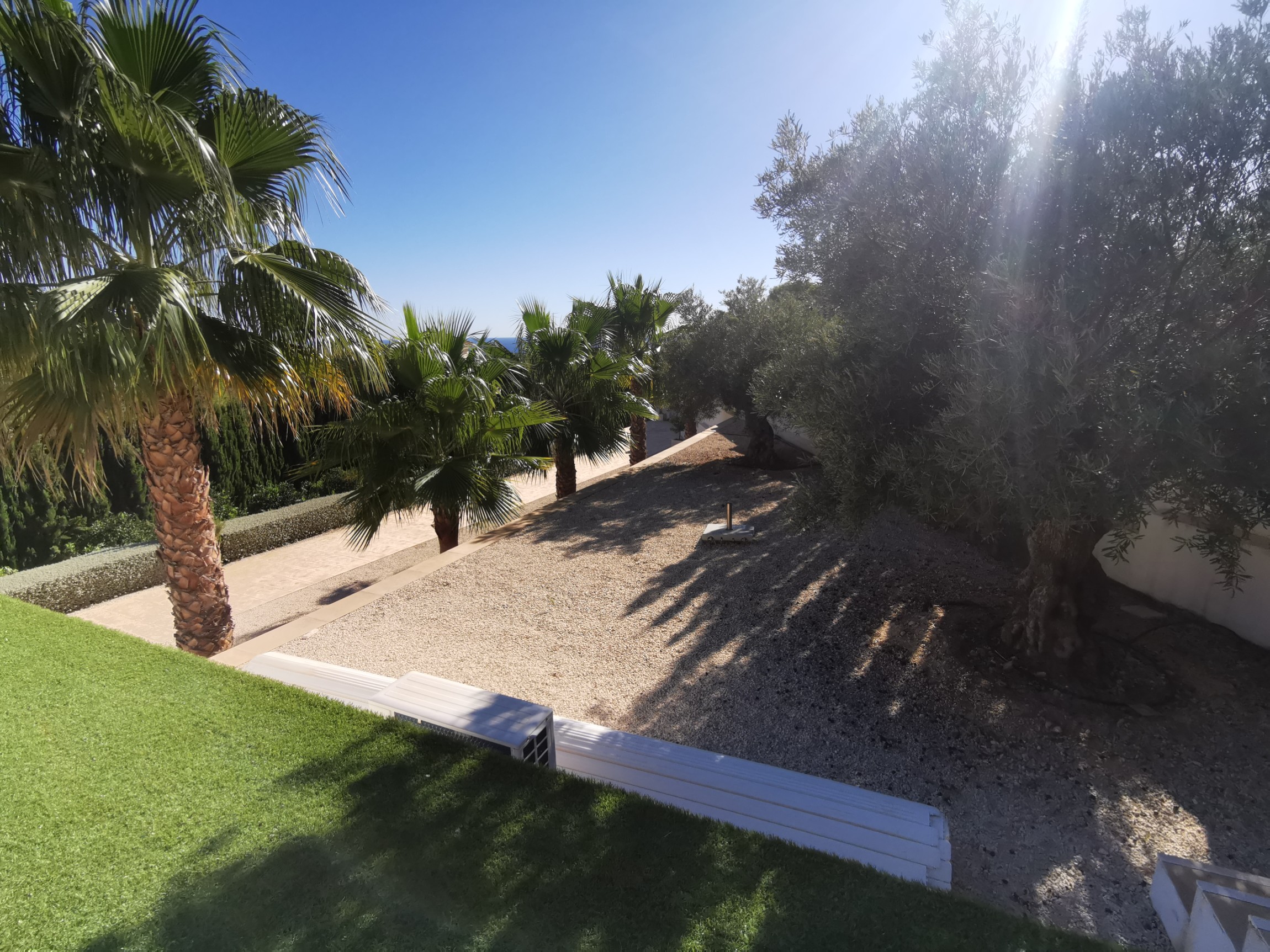  Villa en venta directa con PLUSVILLAS -C991- Villa de 5 dormitorios y 5 baños en Altea  
