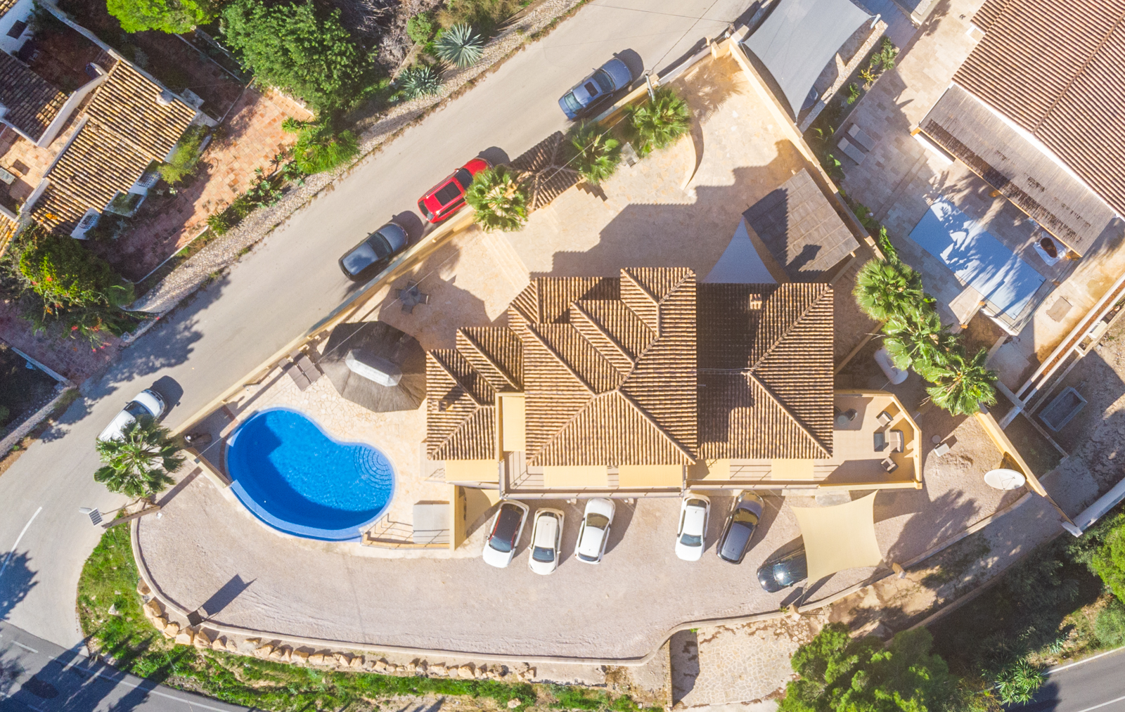  Chalet en venta directa con Plusvillas – C27004* – Villa con 3 dormitorios y 3 baños en Benissa, (Costa Blanca), zona 2ª linea 