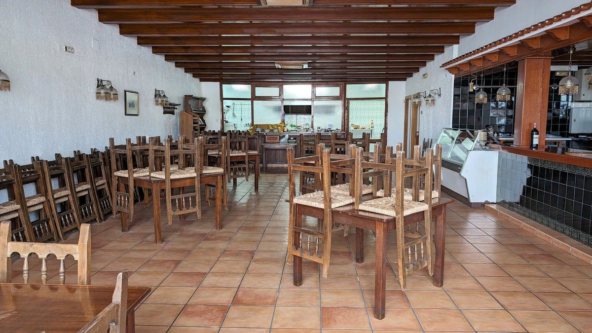  Chalet en venta directa con Plusvillas – C16310* – Villa con  dormitorios y  baños en Calpe / Calp, (Costa Blanca), zona  