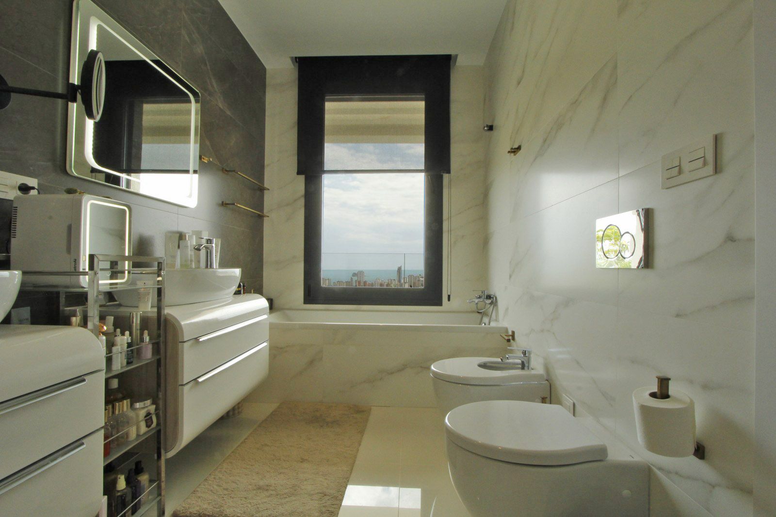  Chalet en venta directa con Plusvillas – C27025* – Villa con 5 dormitorios y 6 baños en Sierra Cortina, (Costa Blanca), zona Montroyal 