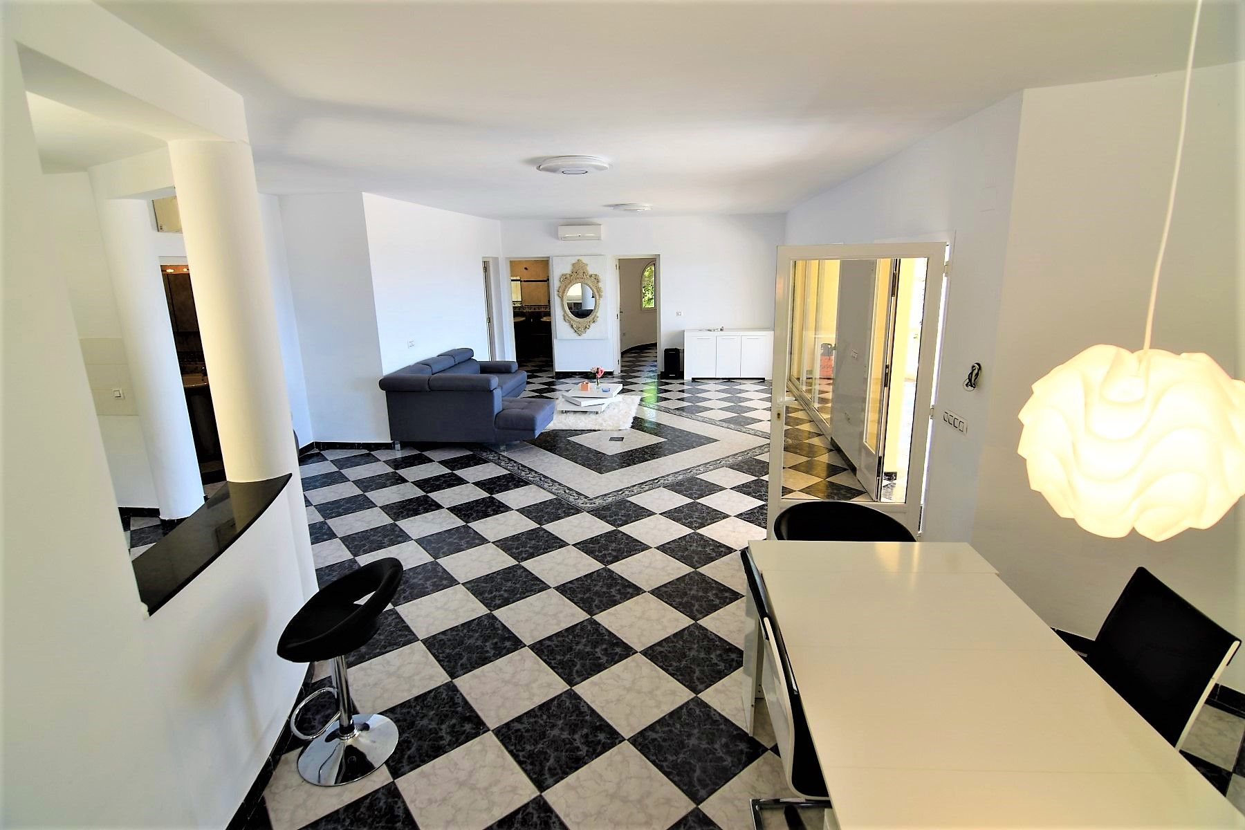  Chalet en venta directa con Plusvillas – C20008* – Villa con 4 dormitorios y 4 baños en Calpe, (Costa Blanca), zona Tosal de la Cometa 