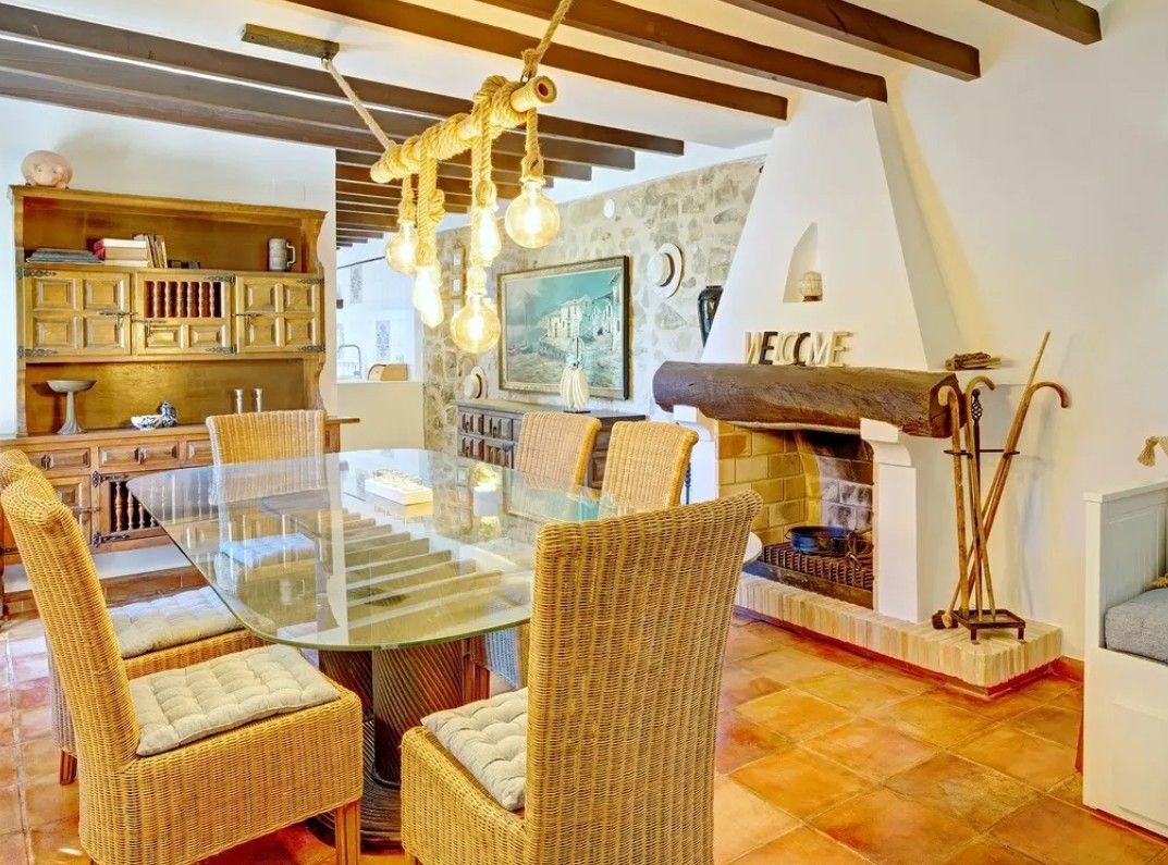 6 Bedroom Villa in Benissa