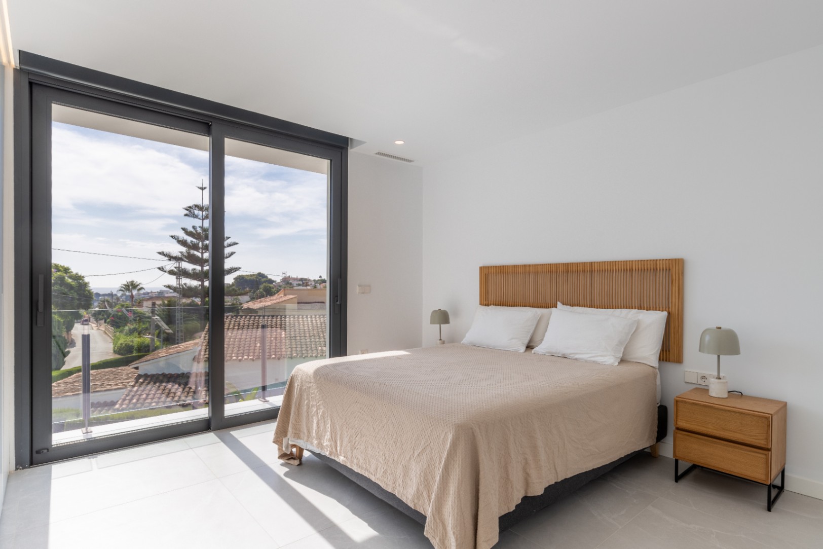  Chalet en venta directa con Plusvillas – C30341* – Villa con 4 dormitorios y 3 baños en Benissa, (Costa Blanca), zona Fustera Benissa 