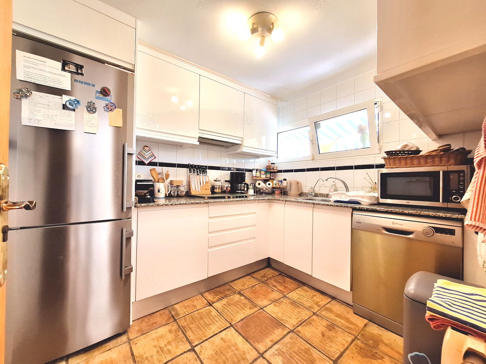  Chalet en venta directa con Plusvillas – C35035* – Villa con 4 dormitorios y 2 baños en Calpe, (Costa Blanca), zona Urbanizaciones 