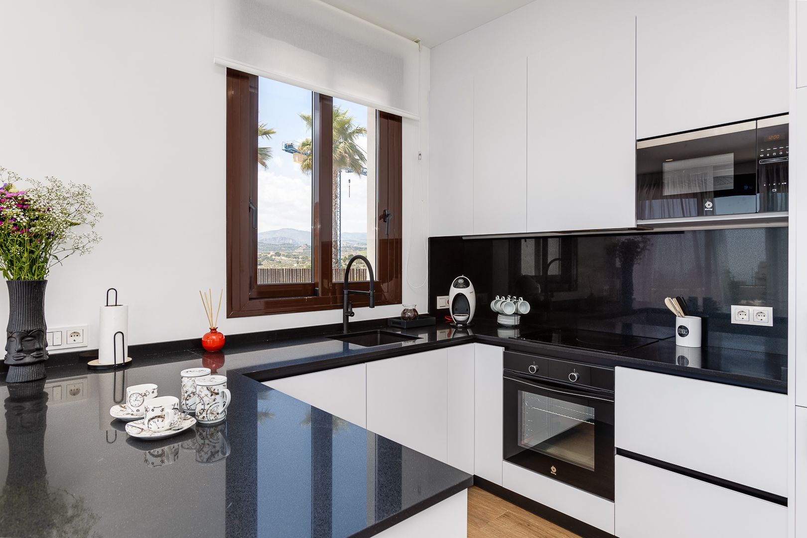  Chalet en venta directa con Plusvillas – C18275* – Villa con 3 dormitorios y 3 baños en Finestrat, (Costa Blanca), zona  