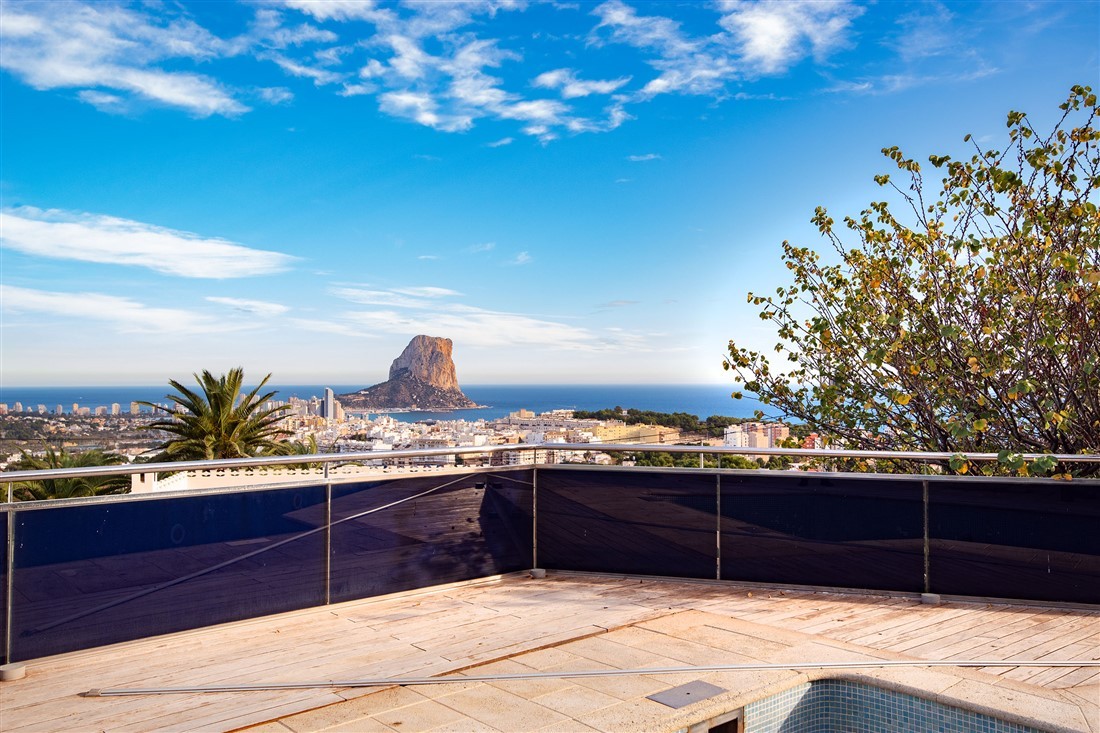  Chalet en venta directa con Plusvillas - C23 - Villa de ensueño de 5 dormitorios con vistas espectaculares al mar, zona Cucarres en Calpe (Costa Blanca) 