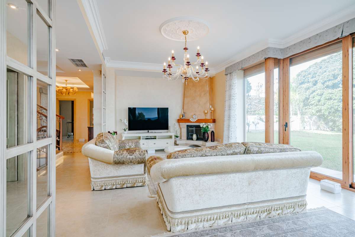  Chalet en venta directa con Plusvillas – C22035* – Villa con 5 dormitorios y 5 baños en Calpe, (Costa Blanca), zona Calpe 