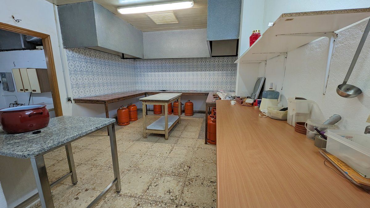  Chalet en venta directa con Plusvillas – C16310* – Villa con  dormitorios y  baños en Calpe / Calp, (Costa Blanca), zona  