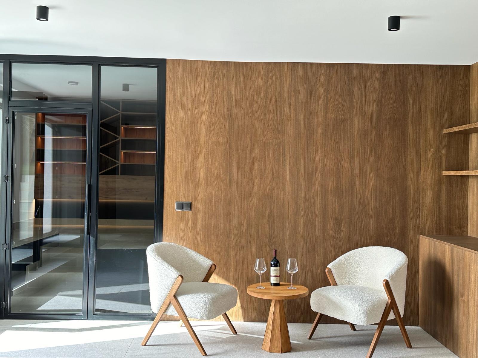  Chalet en venta con plusvillas -C121- Villas de 5 dormitorios en la Cumbre del sol con bonitas vistas al mar (Costa Blanca) 