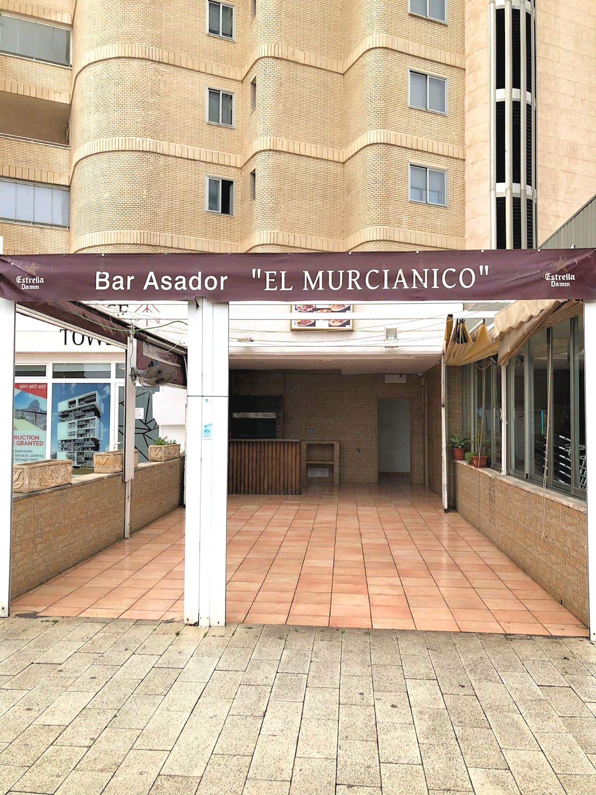  Local Comercial en venta directa con Plusvillas – L2035 – Amplio local con un total de 100mq en Calpe, Costa Blanca 