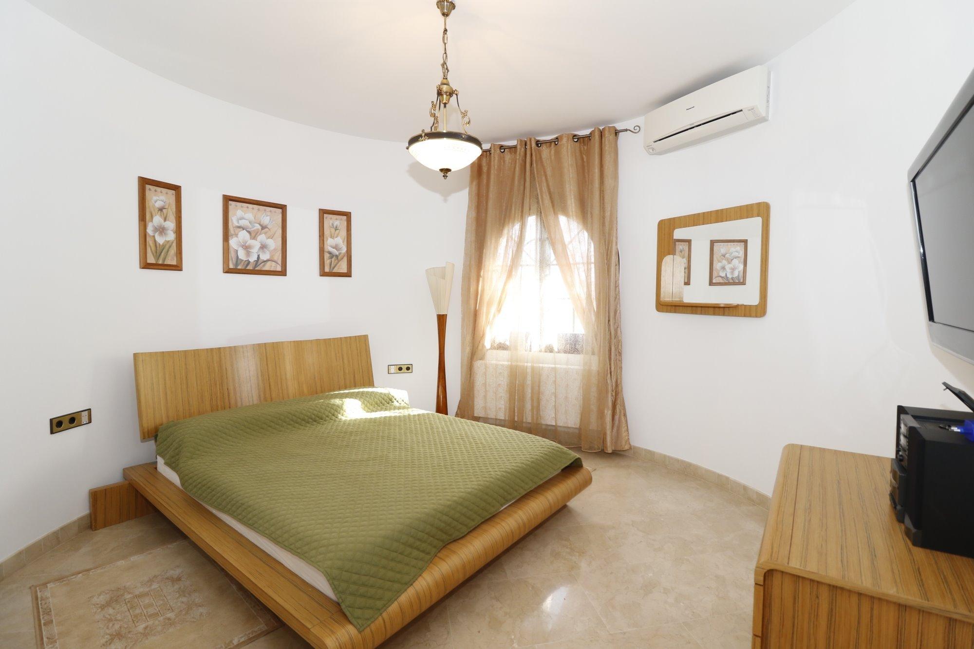  Chalet en venta directa con Plusvillas – C13001* – Villa con 4 dormitorios y 4 baños en Altea, (Costa Blanca), zona Marina Baja 