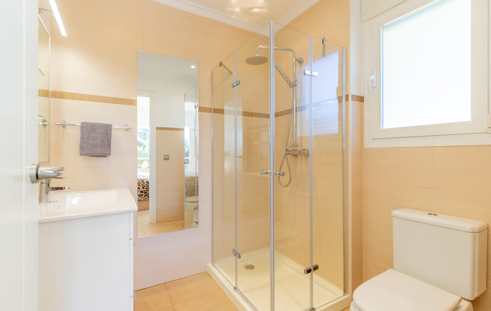  Chalet en venta directa con Plusvillas – C27004* – Villa con 3 dormitorios y 3 baños en Benissa, (Costa Blanca), zona 2ª linea 