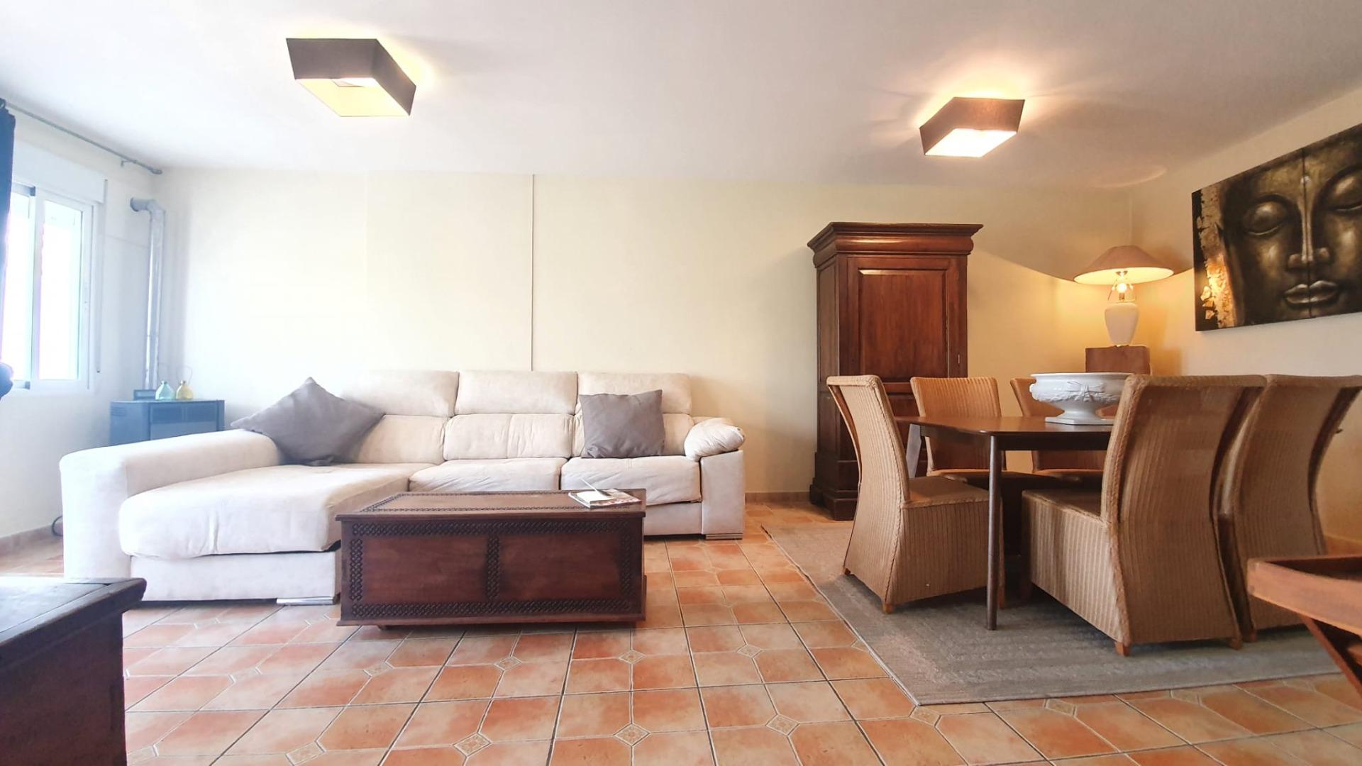  Chalet en venta directa con Plusvillas – C23100* – Villa con 8 dormitorios y 8 baños en Calpe, (Costa Blanca), zona Maryvilla 