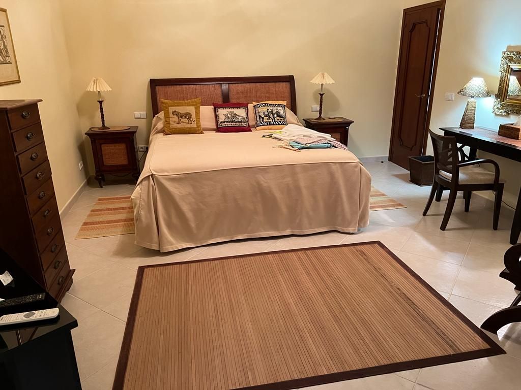  Chalet en venta directa con Plusvillas – C16301* – Villa con 5 dormitorios y 5 baños en Altea la Vella, (Costa Blanca), zona  