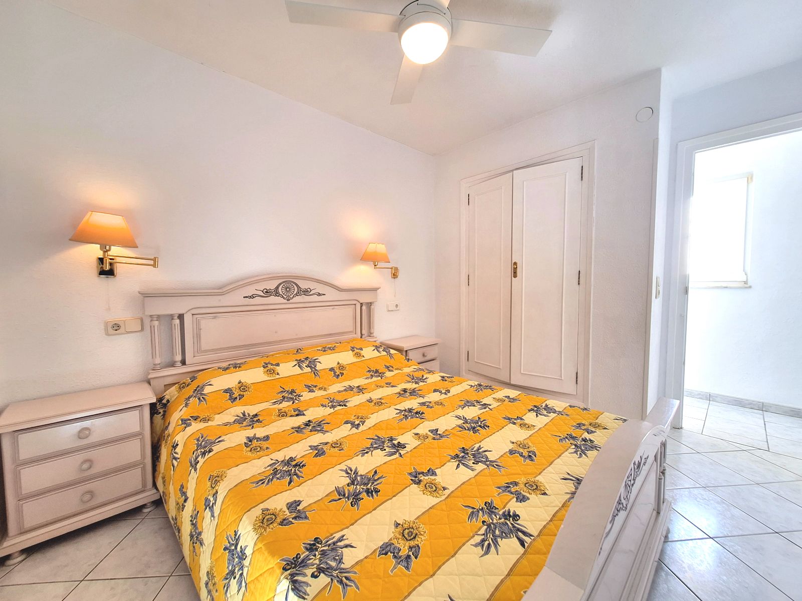  Chalet en venta directa con Plusvillas – C35035* – Villa con 4 dormitorios y 2 baños en Calpe, (Costa Blanca), zona Urbanizaciones 