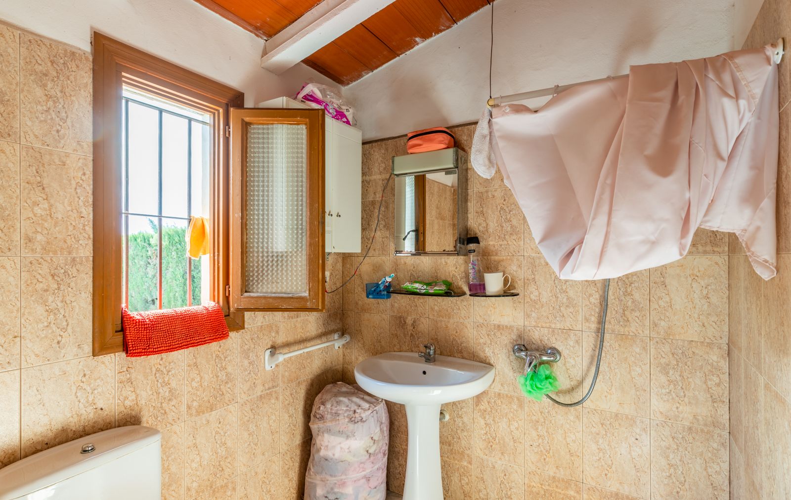  Chalet en venta directa con Plusvillas – C27018* – Villa con 2 dormitorios y 2 baños en Teulada, (Costa Blanca), zona Campo 