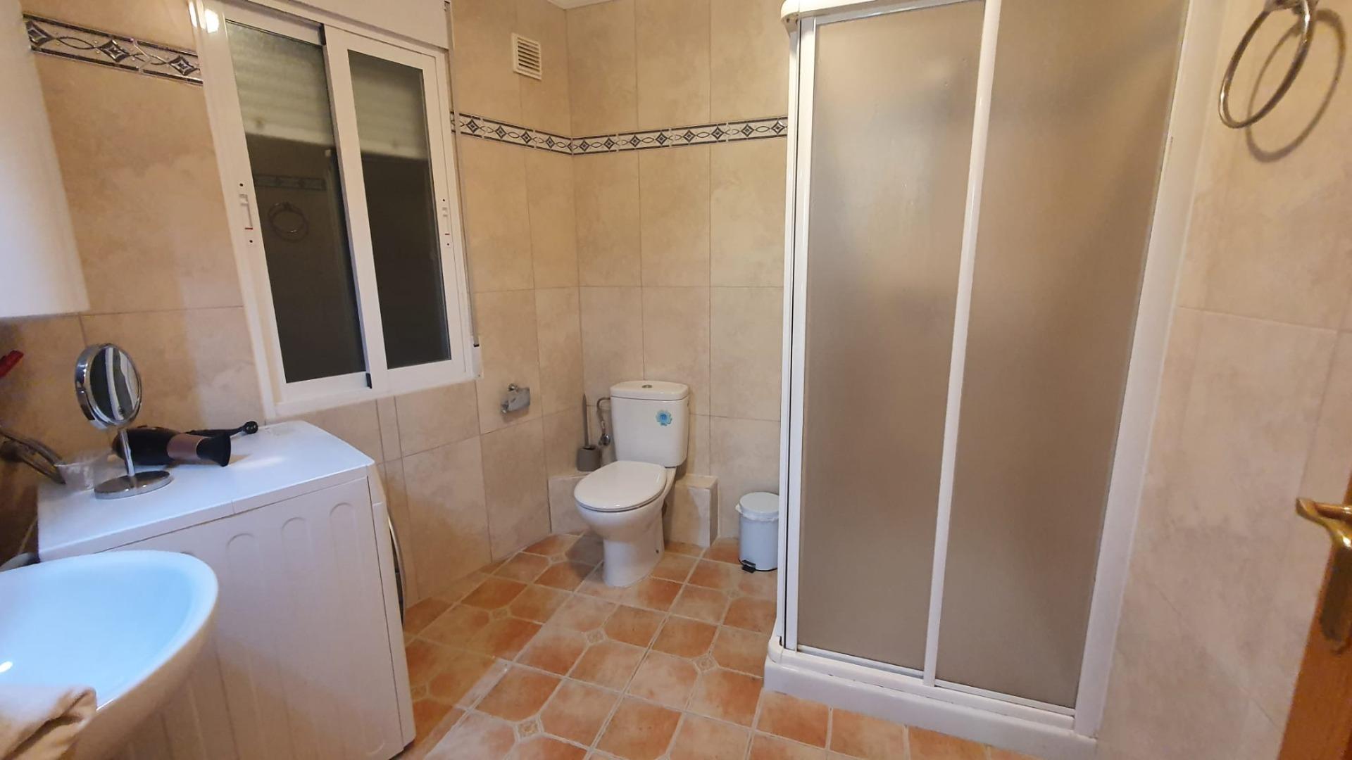  Chalet en venta directa con Plusvillas – C23100* – Villa con 8 dormitorios y 8 baños en Calpe, (Costa Blanca), zona Maryvilla 