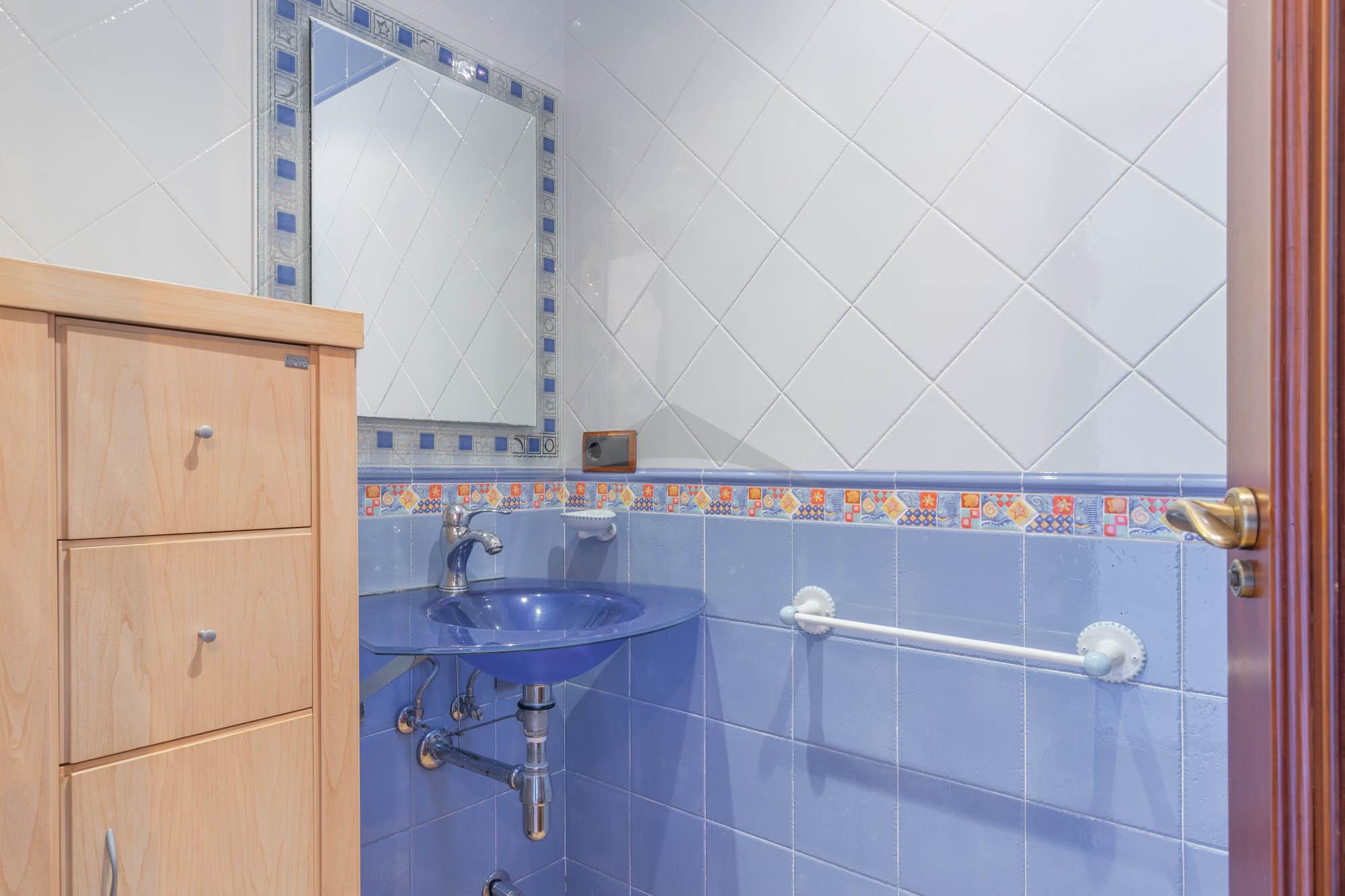  Chalet en venta directa con Plusvillas – C25283* – Villa con 4 dormitorios y 3 baños en Moraira, (Costa Blanca), zona El Portet 