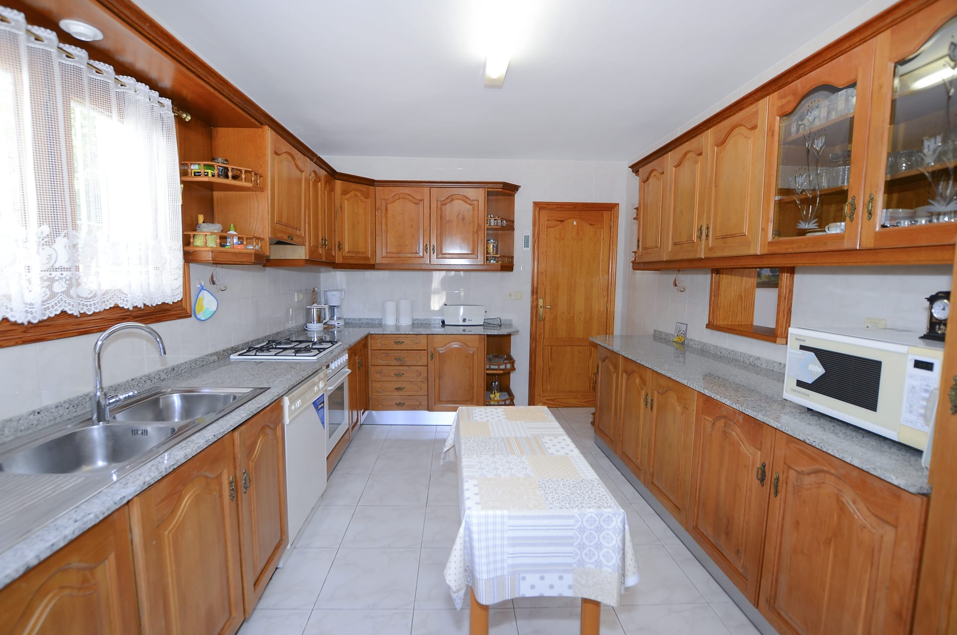  Chalet en venta directa con Plusvillas - C26 - Chalet de 7 dormitorios cerca de todo los servicios y de la playa de Calpe (Costa Blanca) 