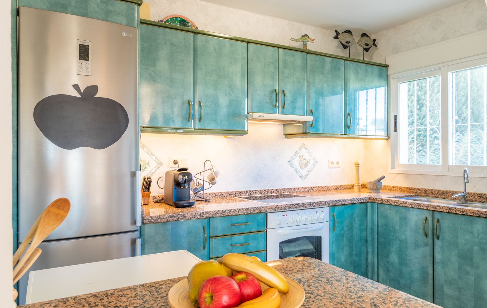  Chalet en venta directa con Plusvillas – C27022* – Villa con 4 dormitorios y 3 baños en Benitachell, (Costa Blanca), zona Cumbre del Sol 