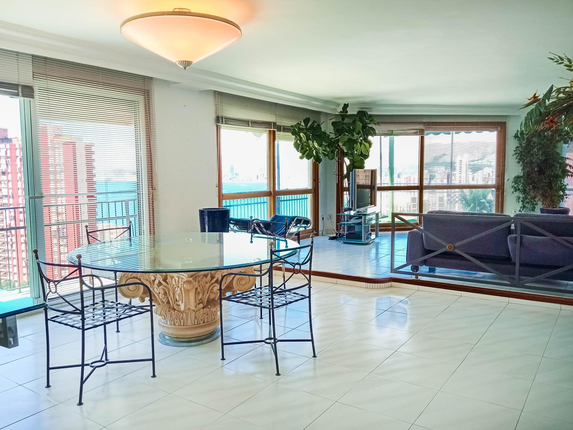  Chalet en venta directa con Plusvillas – C17356* – Villa con 13 dormitorios y 11 baños en Benidorm, (Costa Blanca), zona Rincon de Loix Llano 