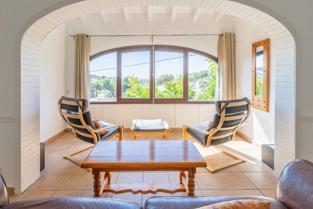  Chalet en venta directa con Plusvillas – C4136* – Villa con 10 dormitorios y 5 baños en Moraira, (Costa Blanca), zona Moraira 