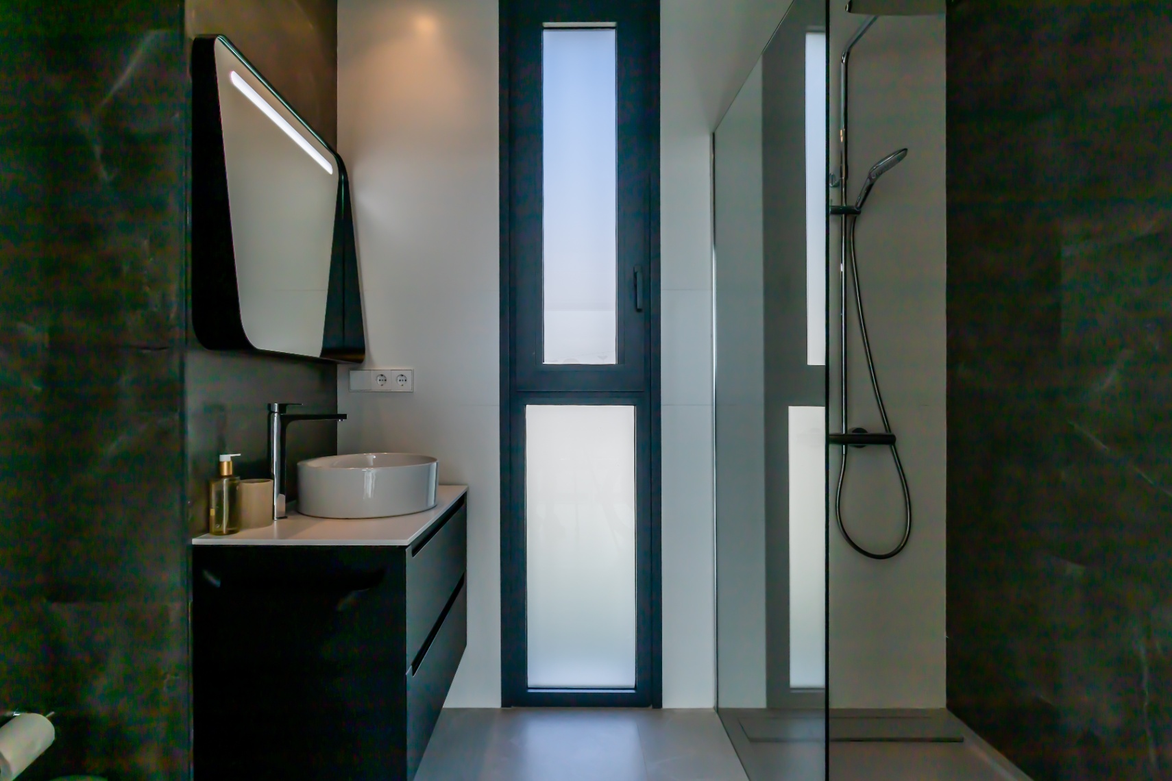  Chalet en venta directa con Plusvillas – C30341* – Villa con 4 dormitorios y 3 baños en Benissa, (Costa Blanca), zona Fustera Benissa 