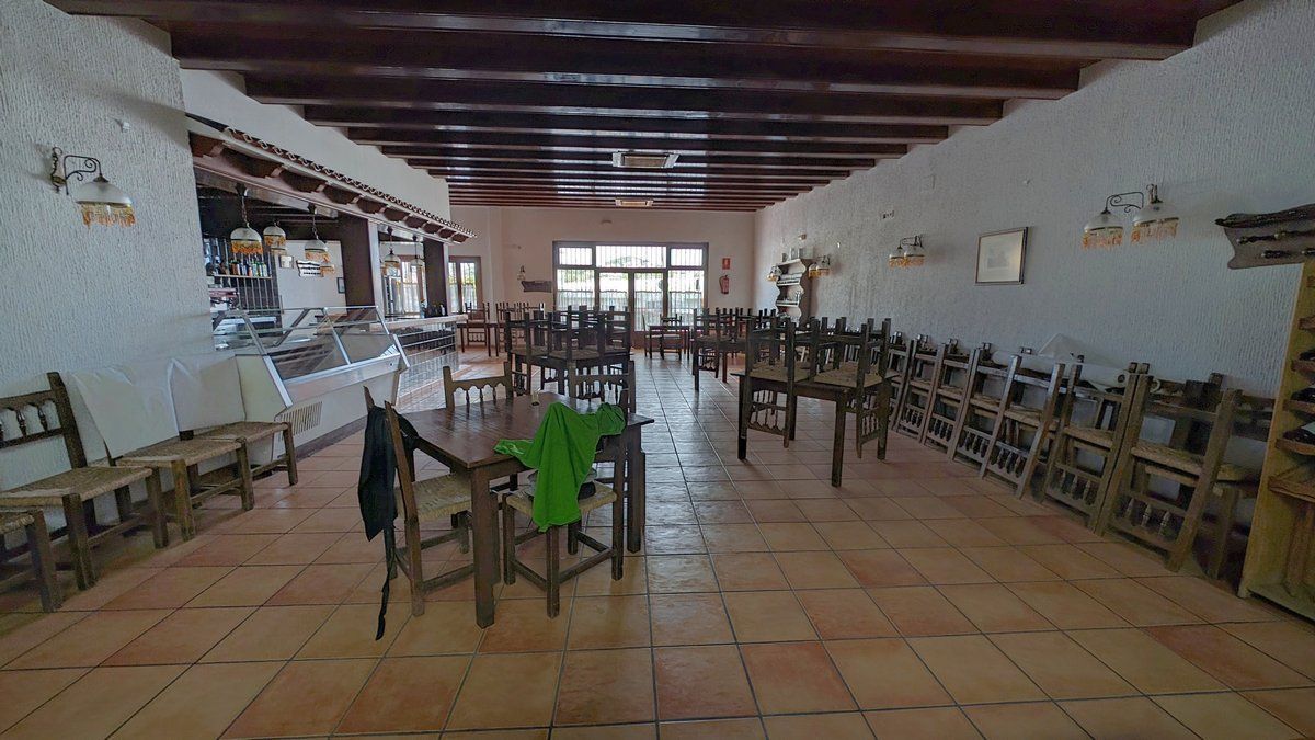  Chalet en venta directa con Plusvillas – C16310* – Villa con  dormitorios y  baños en Calpe / Calp, (Costa Blanca), zona  