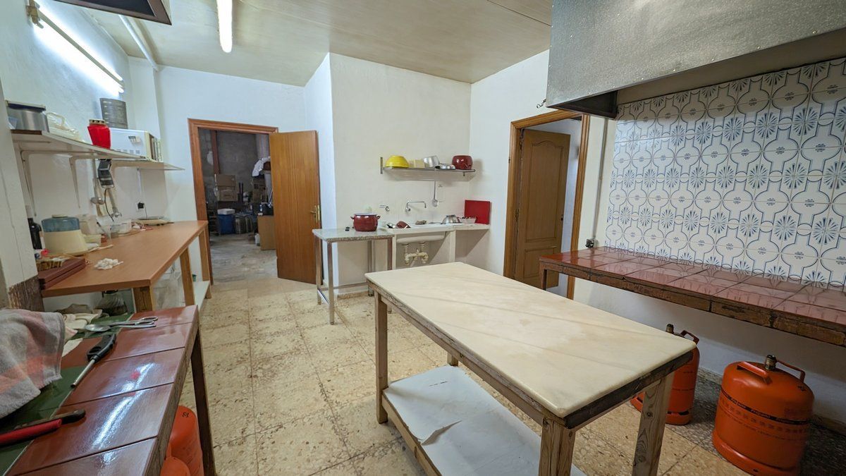  Chalet en venta directa con Plusvillas – C16310* – Villa con  dormitorios y  baños en Calpe / Calp, (Costa Blanca), zona  