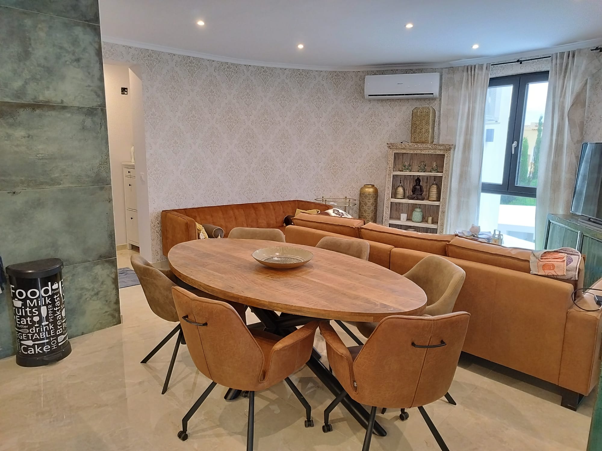  Chalet en venta directa con Plusvillas-C67-Villa renovada de 5 dormitorios dividida en 3 viviendas con vistas al mar, zona Canuta Calpe (Costa Blanca) 