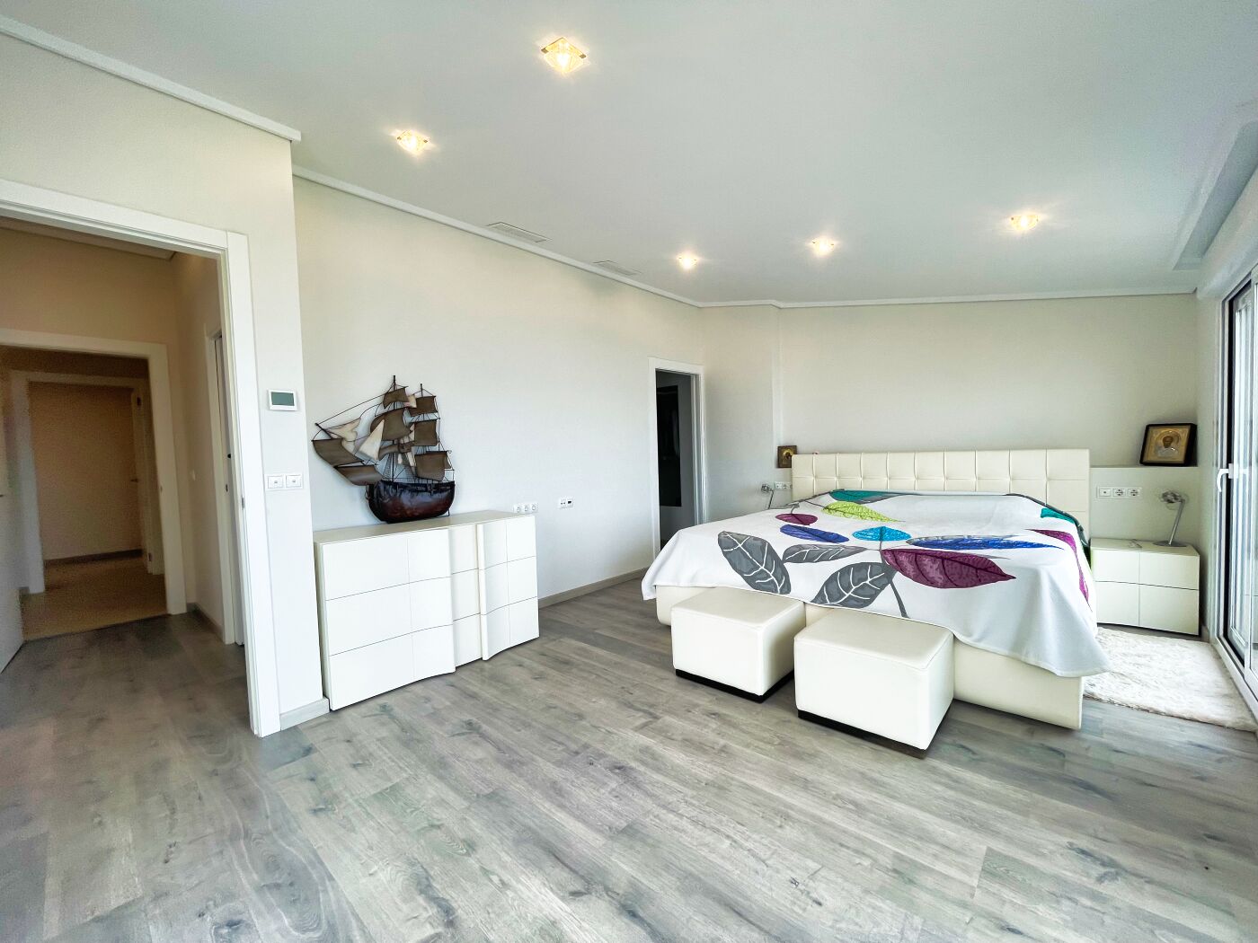  Chalet en venta directa con Plusvillas – C13035* – Villa con 4 dormitorios y 4 baños en Altea, (Costa Blanca), zona Mascarat 