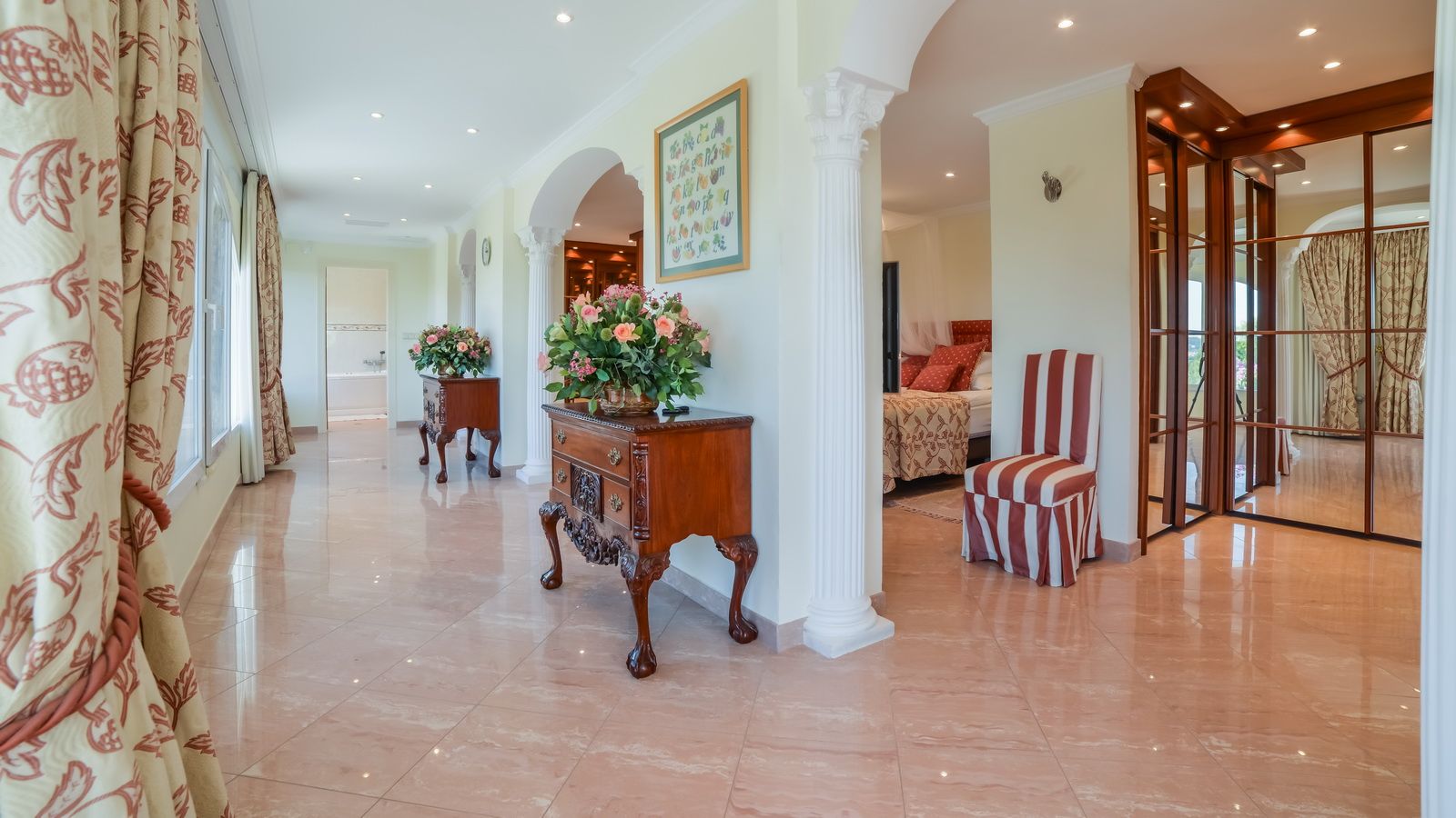  Chalet en venta directa con Plusvillas – C24017* – Villa con 2 dormitorios y 2 baños en Altea, (Costa Blanca), zona Pueblo 