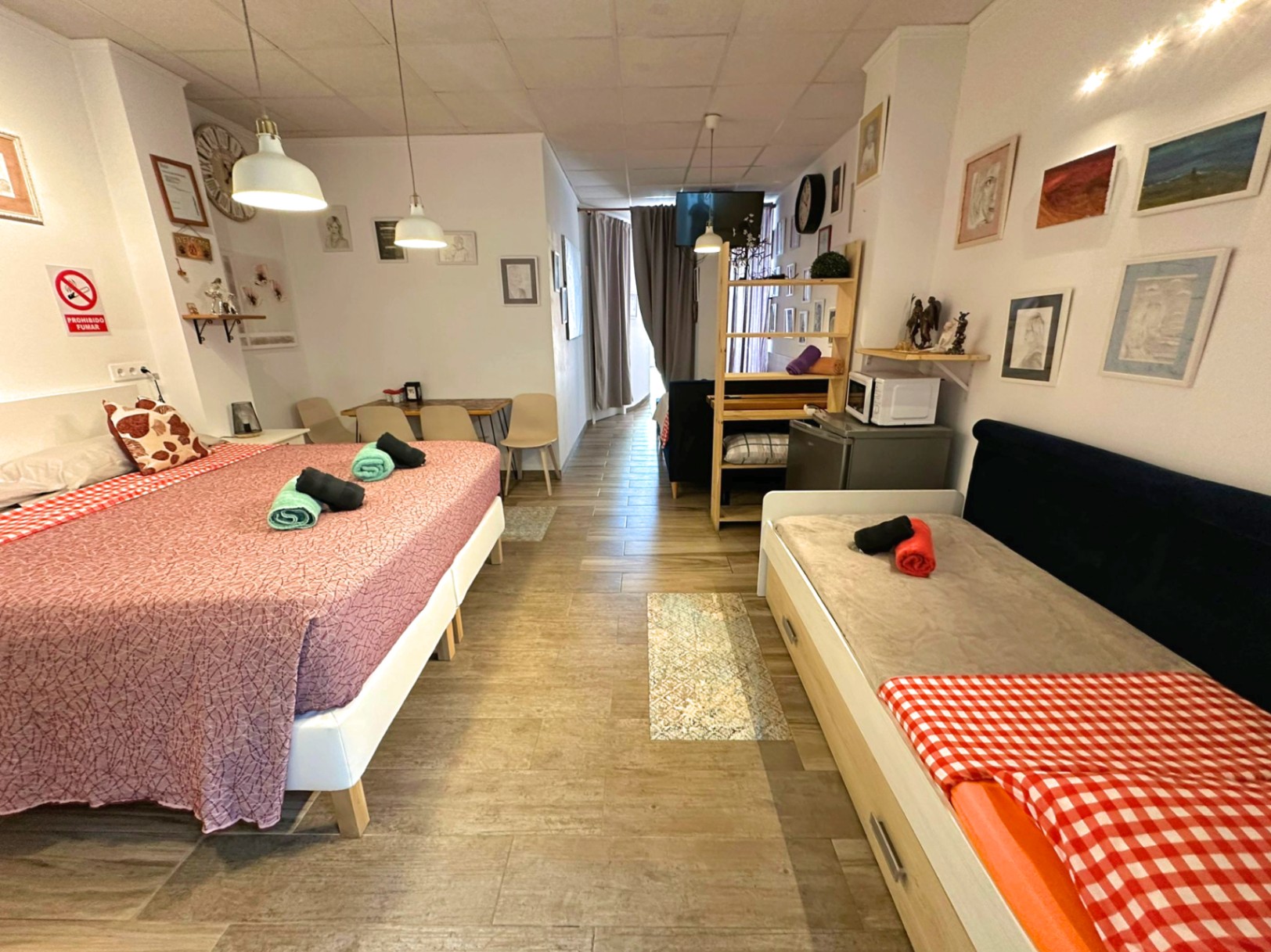  Chalet en venta directa con Plusvillas – C35040* – Villa con 6 dormitorios y 5 baños en Calpe, (Costa Blanca), zona Casco Antiguo 