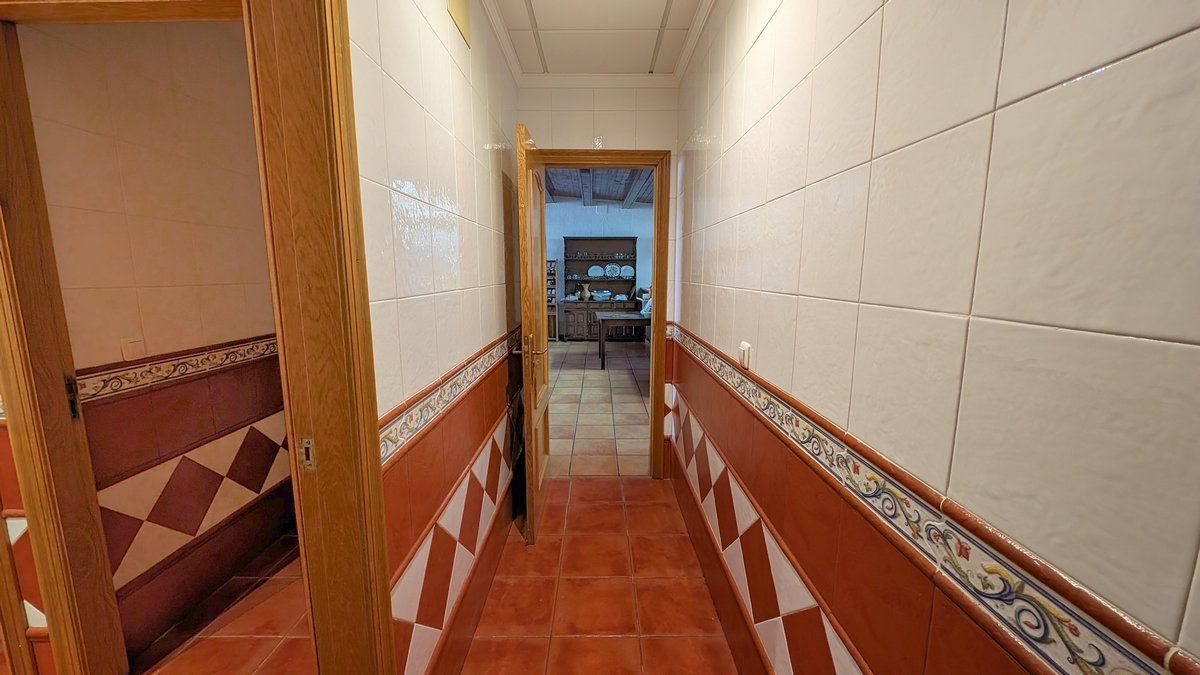  Chalet en venta directa con Plusvillas – C16310* – Villa con  dormitorios y  baños en Calpe / Calp, (Costa Blanca), zona  